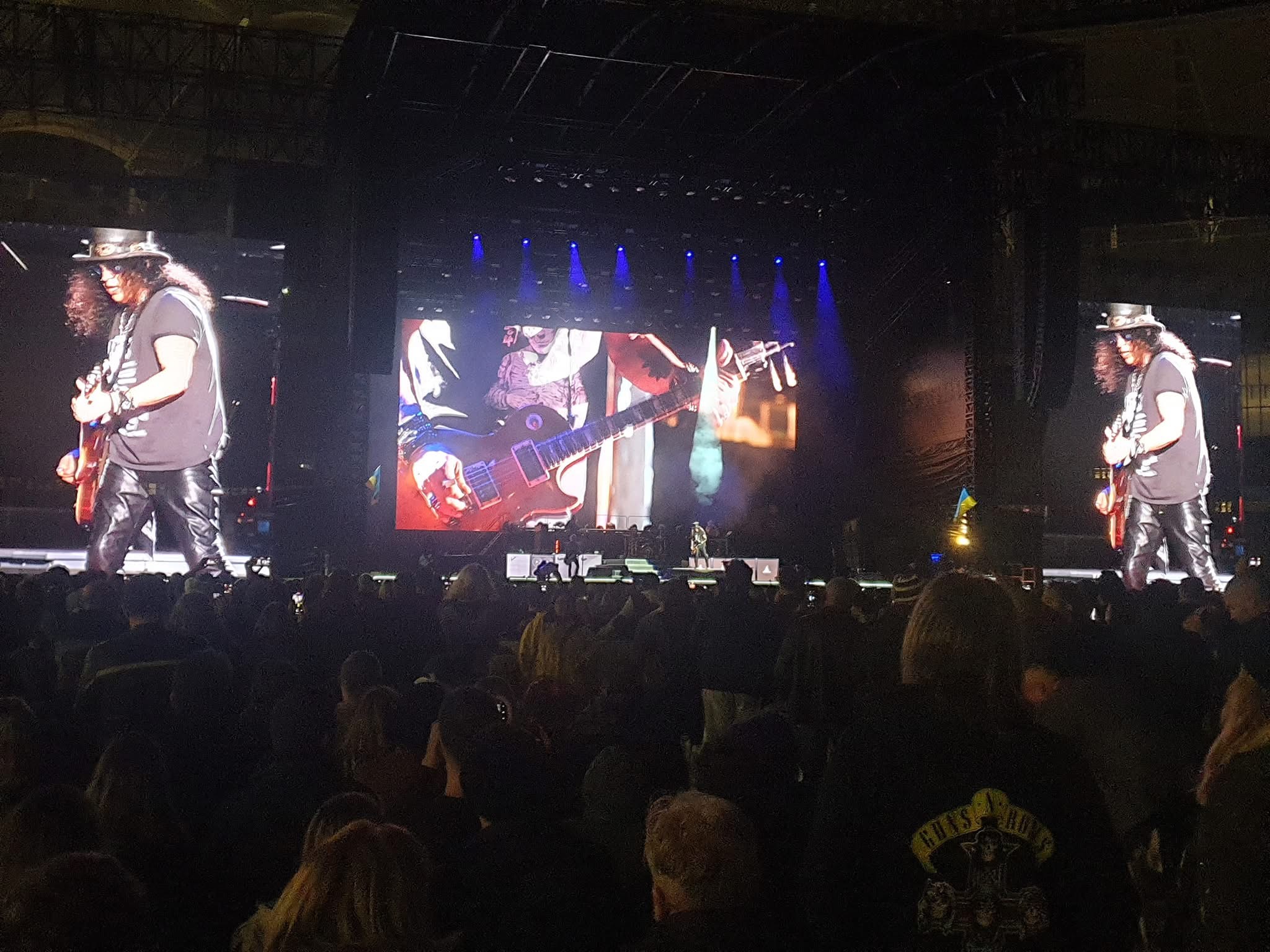 Guns N’ Roses — November 2022 — photo 1